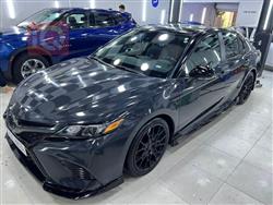 تۆیۆتا کامری